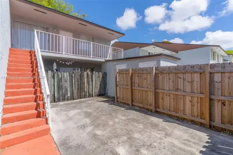15421 SW 81st Circle Lane Miami FL 33193