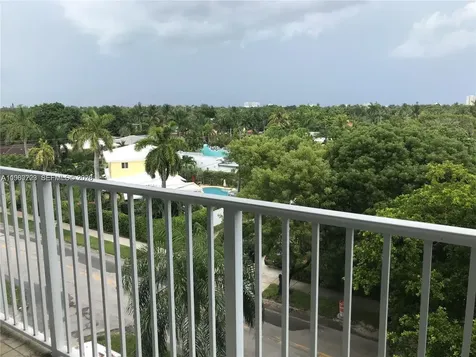 1701 Washington Street Hollywood FL 33020