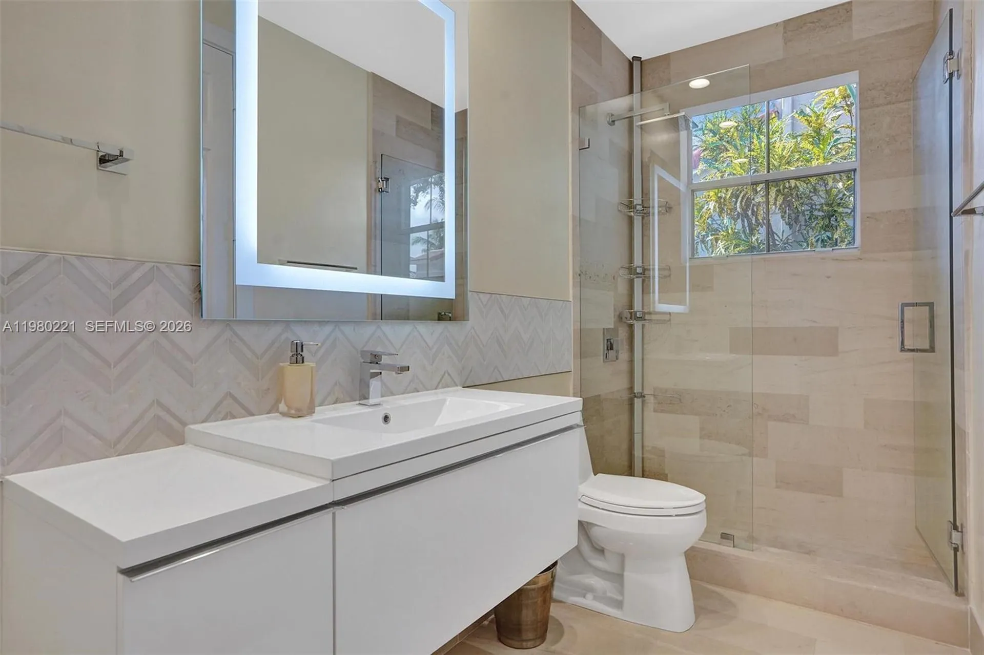 1529 Shoreline Way Hollywood FL 33019