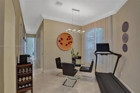 1529 Shoreline Way Hollywood FL 33019
