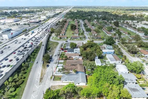 Miami FL 33150