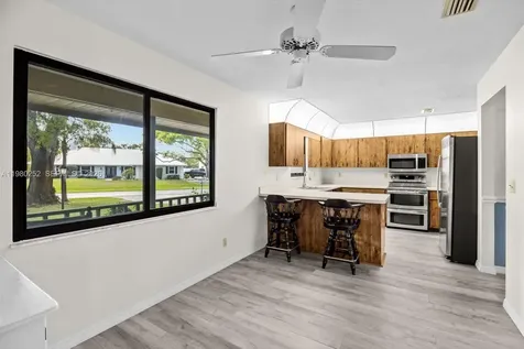 410 45th Avenue Vero Beach FL 32968