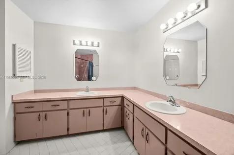 410 45th Avenue Vero Beach FL 32968