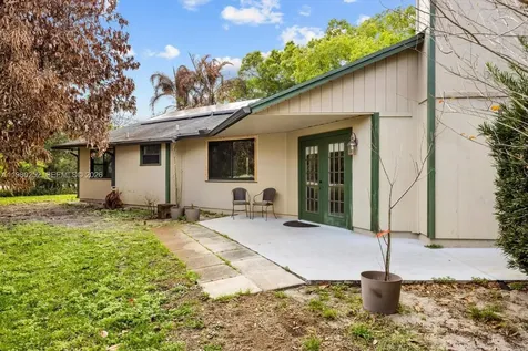 410 45th Avenue Vero Beach FL 32968