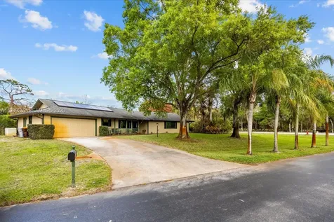 410 45th Avenue Vero Beach FL 32968