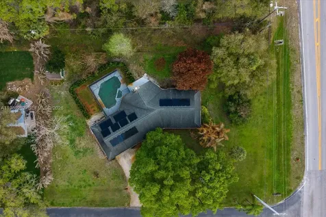 410 45th Avenue Vero Beach FL 32968