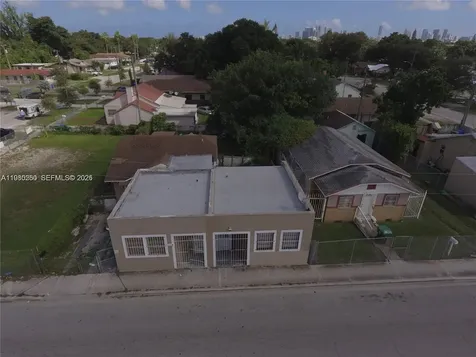4419 NW 17th Avenue Miami FL 33142