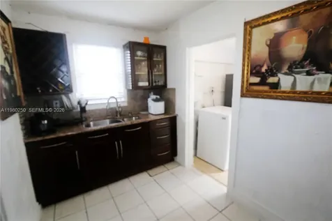 4419 NW 17th Avenue Miami FL 33142