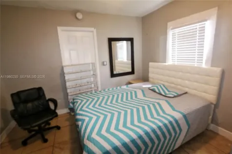 4419 NW 17th Avenue Miami FL 33142