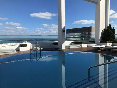 55 SE 6th Street Miami FL 33131