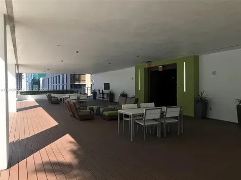 55 SE 6th Street Miami FL 33131