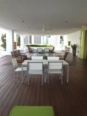 55 SE 6th Street Miami FL 33131