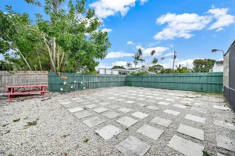 1811 Utopia Drive Miramar FL 33023