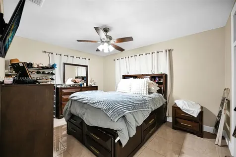 1811 Utopia Drive Miramar FL 33023