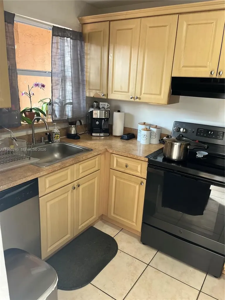 4331 W 11th Lane Hialeah FL 33012