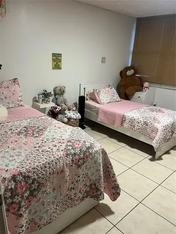 4331 W 11th Lane Hialeah FL 33012