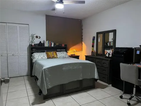 4331 W 11th Lane Hialeah FL 33012