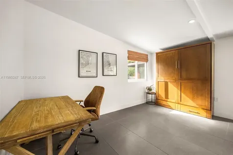 6609 SW 62nd Terrace South Miami FL 33143