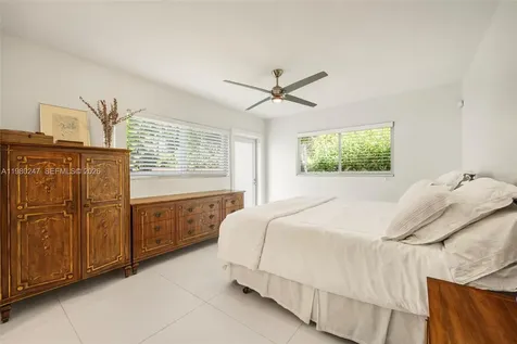 6609 SW 62nd Terrace South Miami FL 33143