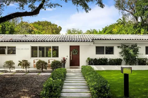 6609 SW 62nd Terrace South Miami FL 33143