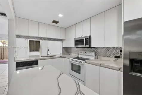 5843 Woodlands Boulevard Tamarac FL 33319