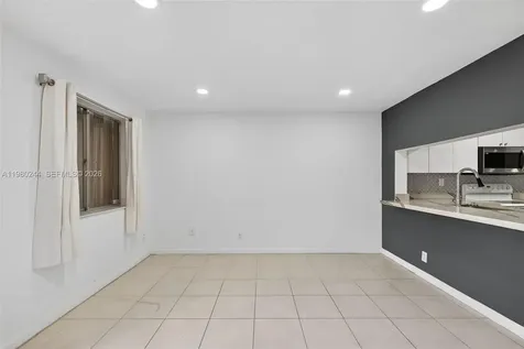 5843 Woodlands Boulevard Tamarac FL 33319