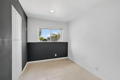 5843 Woodlands Boulevard Tamarac FL 33319
