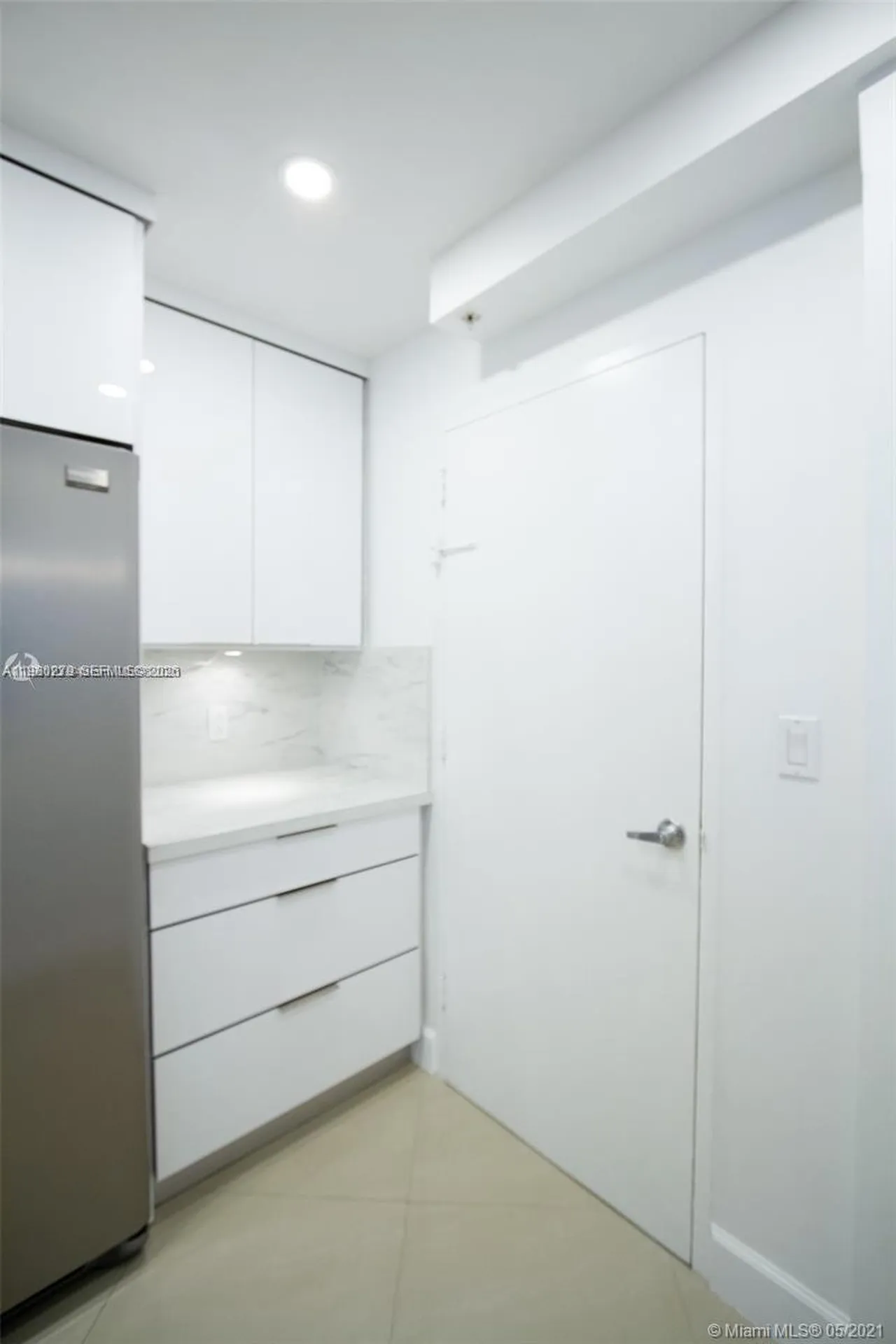 3801 S Ocean Drive (Avail April 1, 2026) Hollywood FL 33019