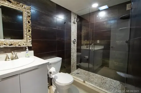 3801 S Ocean Drive (Avail April 1, 2026) Hollywood FL 33019