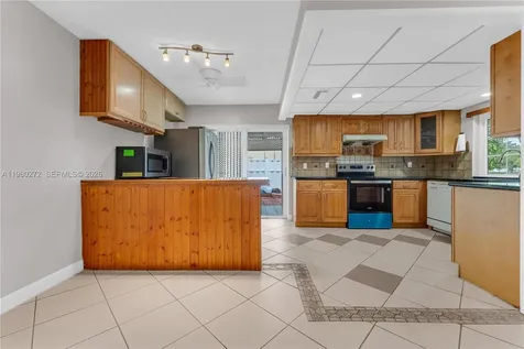 12145 Begonia Way Cooper City FL 33026