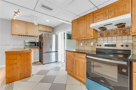 12145 Begonia Way Cooper City FL 33026