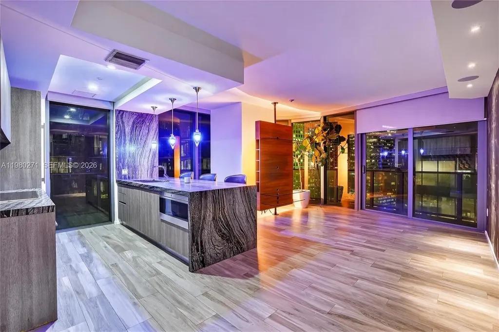 801 S Miami Avenue Miami FL 33130