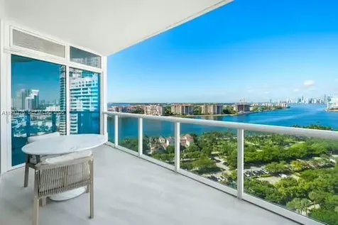 100 S Pointe Drive Miami Beach FL 33139