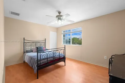 4628 SW 129th Avenue Miramar FL 33027