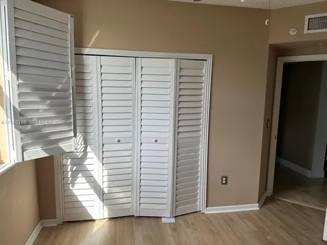 17100 N Bay Road Sunny Isles Beach FL 33160