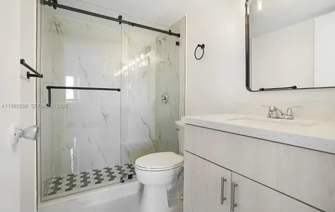 8260 SW 210th Street Cutler Bay FL 33189