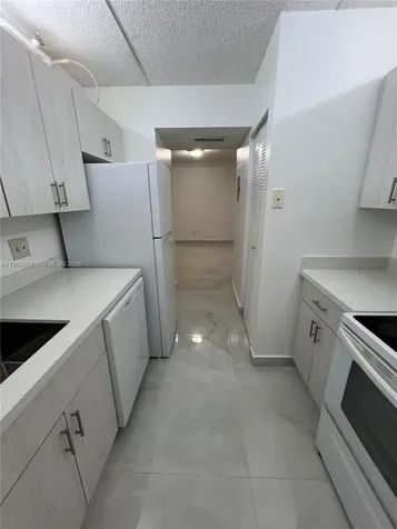 8260 SW 210th Street Cutler Bay FL 33189