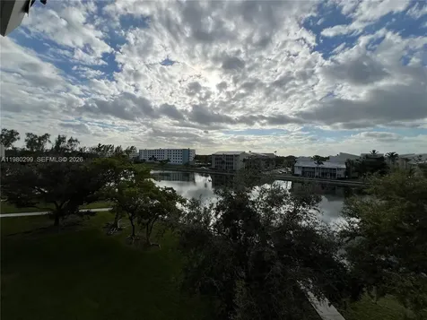 8260 SW 210th Street Cutler Bay FL 33189