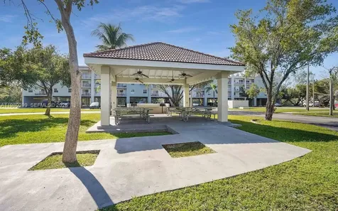 8260 SW 210th Street Cutler Bay FL 33189