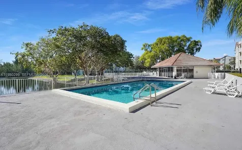 8260 SW 210th Street Cutler Bay FL 33189
