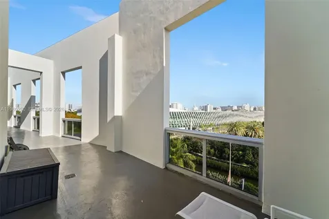 2001 Meridian Avenue Miami Beach FL 33139