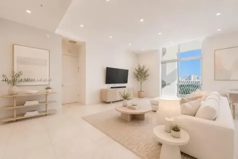 2001 Meridian Avenue Miami Beach FL 33139