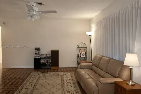 3930 NW 185th Street Miami Gardens FL 33055