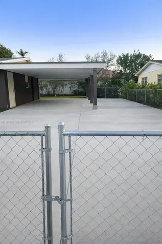 3930 NW 185th Street Miami Gardens FL 33055