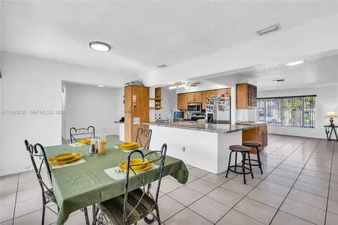 8209 NW 91st Avenue Tamarac FL 33321