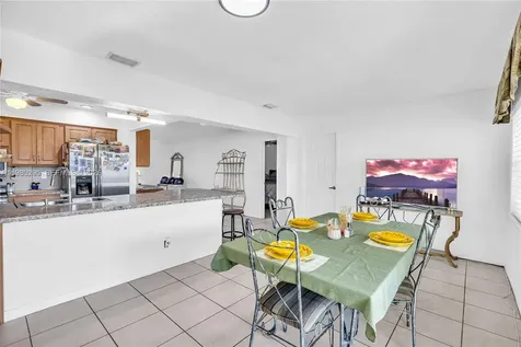 8209 NW 91st Avenue Tamarac FL 33321