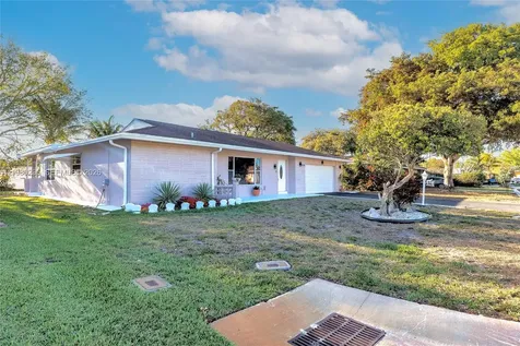 8209 NW 91st Avenue Tamarac FL 33321