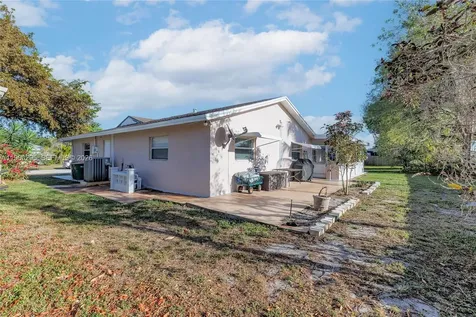 8209 NW 91st Avenue Tamarac FL 33321