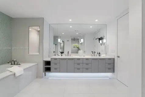 5959 Collins Avenue Miami Beach FL 33140