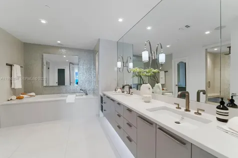 5959 Collins Avenue Miami Beach FL 33140